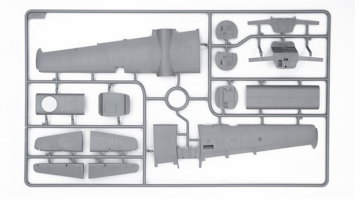 ICM 48281 B-26B-50 Invader, Korean War American Bomber 1/48 – image 5