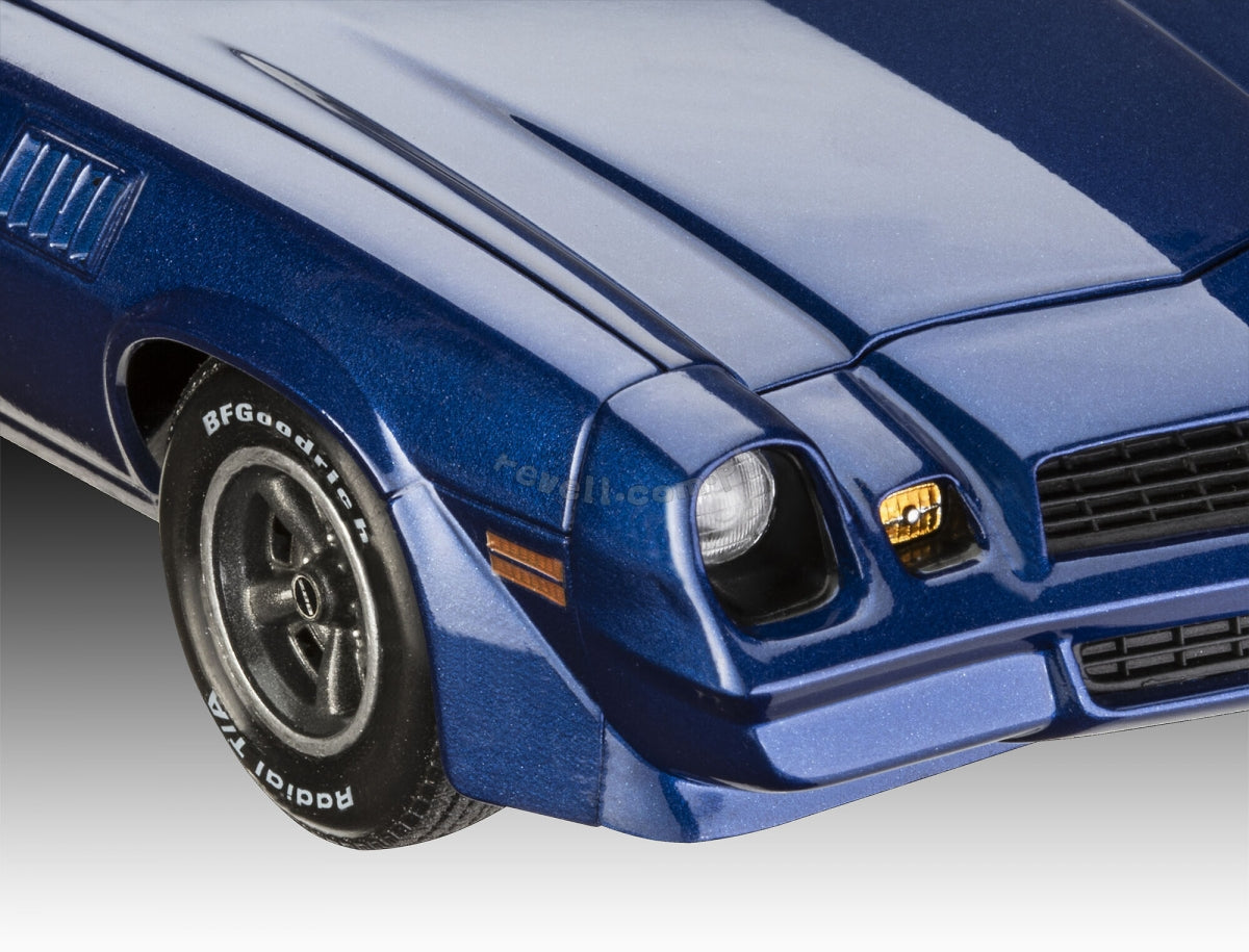Revell 67728 Chevy Camaro Z/28 - Stranger Things Model Set 1/24 – image 5