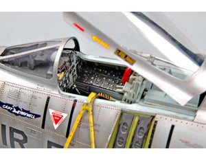 Trumpeter 02232 North American F-100D Fighter 1/32 – image 7