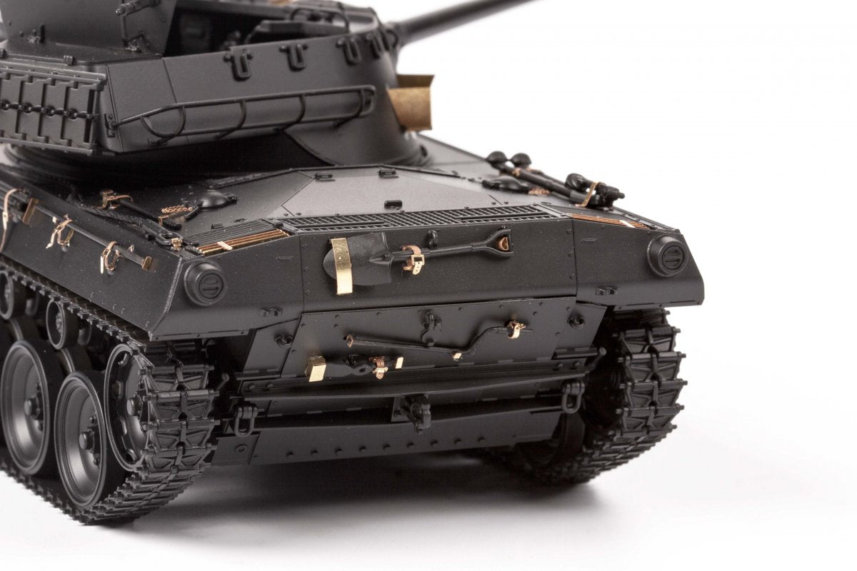 Eduard 36478 M18 tank destroyer TAMIYA 1/35 – image 13