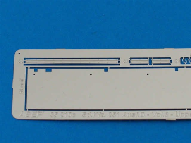Aber 35210 Véhicule blindé de transport de troupes Sd.Kfz. 251/1 Ausf. D-vol. 8 - ensemble supplémentaire - armure supérieure, tardif (1/35)  – image 4