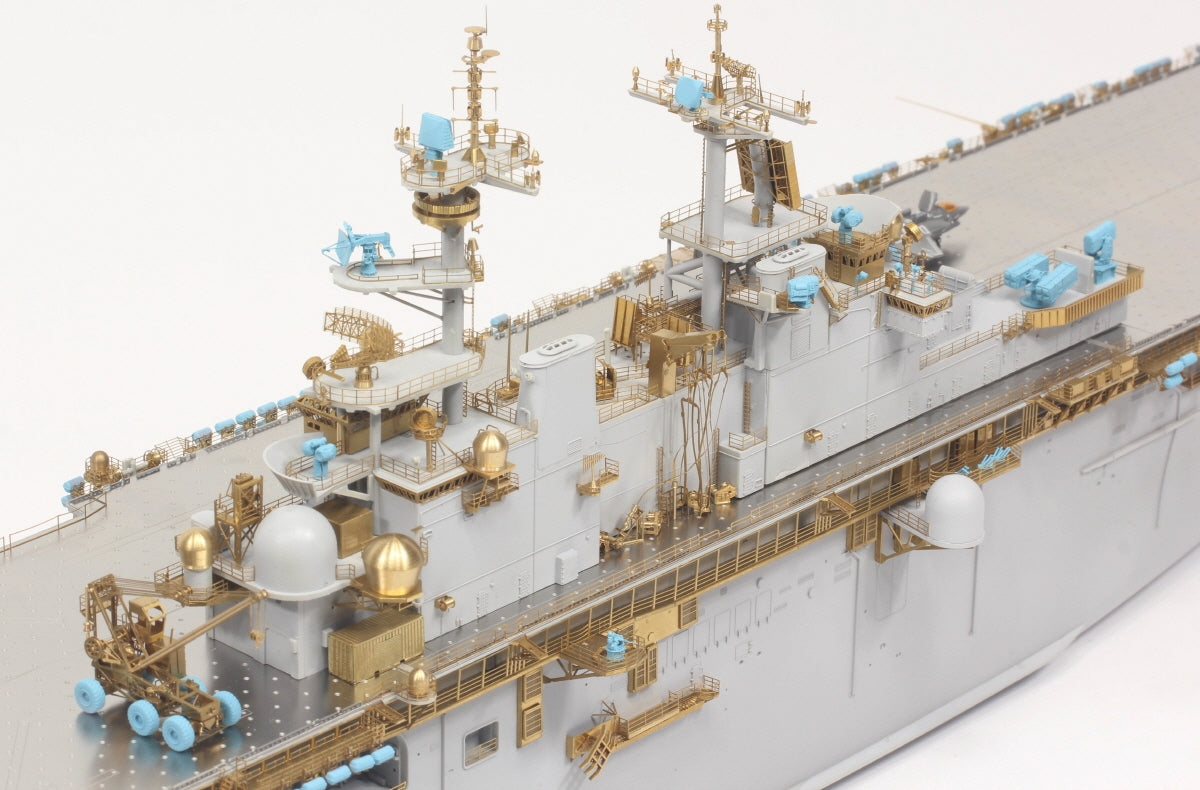 Pontos 37001R1 USS LHD-2 Essex Kit+Detail Up Set 1/350 – Bild 18