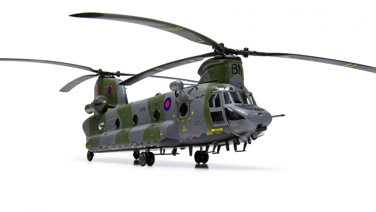 Airfix 06023 Boeing Chinook HC.1 1/72 – obrázek 5