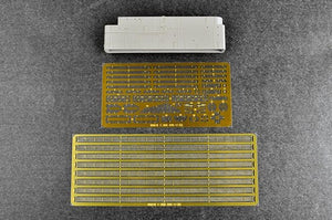 Trumpeter 05618 USS Intrepid CV-11 1/350 – image 13