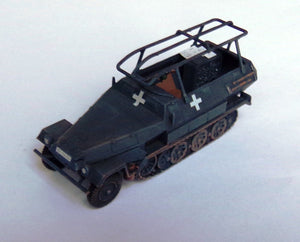 First to Fight PL043 Hanomag 251/6 Ausf. A 1/72 – image 2