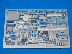 Aber 48037 Pz. Kpfw.III, Ausf.N (Sd.Kfz.141/2) Tamiya 1/48 – obrázek 4