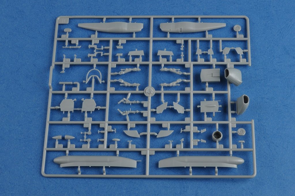 Hobby Boss 81733 Hawk T MK.1A 1/48 – obrázek 9