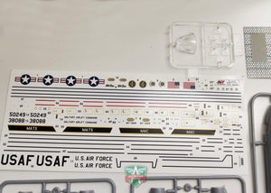 A&amp;amp;A Models 4402 C-141A Military Strategic Airlifter 1/144 – zdjęcie 4