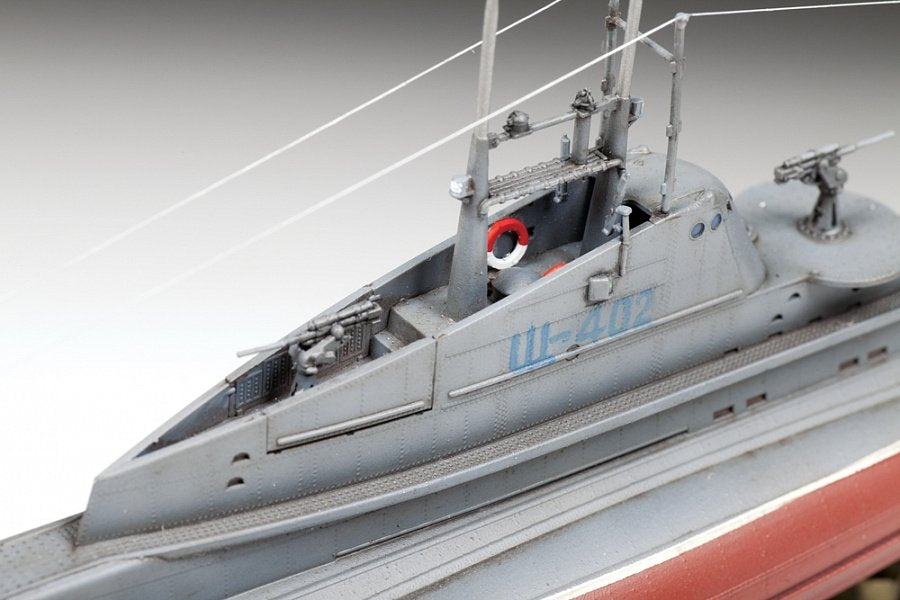 Zvezda 9041 Sous-marin soviétique de la Seconde Guerre mondiale SHCHUKA (SHCH) classe 1/144 – image 3