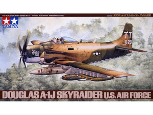 Tamiya 61073 A-1J Skyraider USAF 1/48 – Bild 2