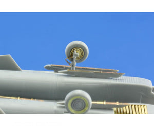 Eduard 73548 Su-33 TRUMPETER 1/72 – image 10
