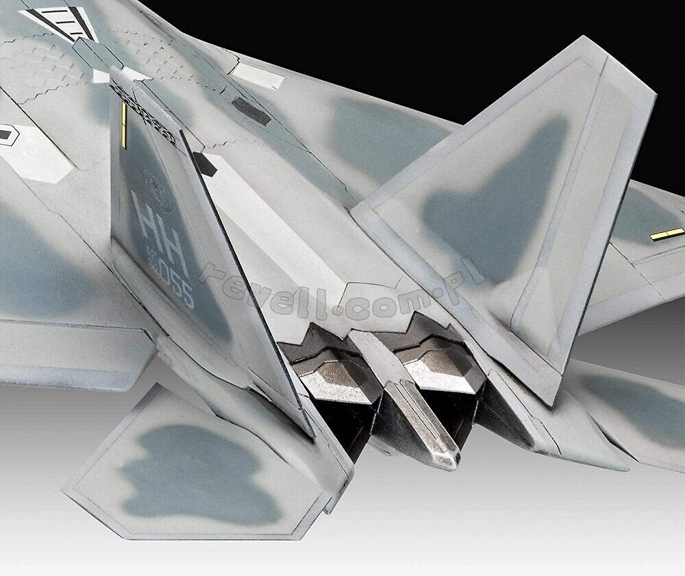 Revell 03858 Lockheed Martin F-22A Raptor 1/72 – image 4