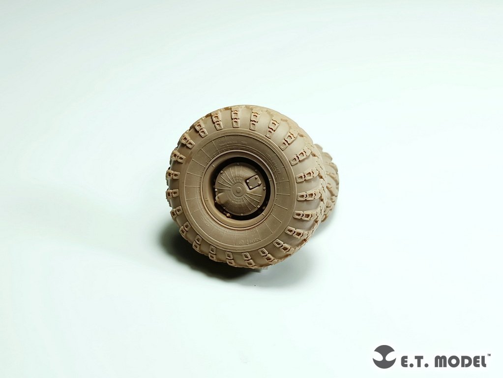ET Model P35-120 Russian BTR-80/80A APC Sagged wheels (Wide) For TRUMPETER Kit 1/35 – Bild 7