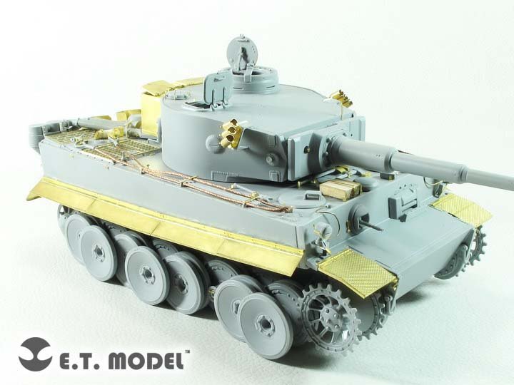 ET Model E35-249 WWII German TIGER I “Tunisian Initial” Basic (For DRAGON Smart Kit) (1/35) – obrázek 4