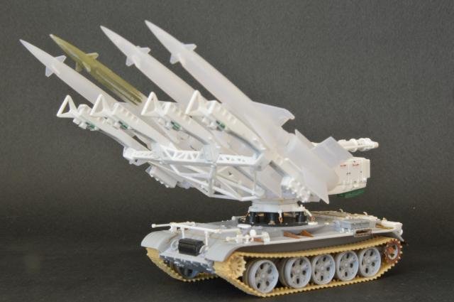 PST 72066 S-125M “Newa-SC” Air Defense System 1/72 – image 2
