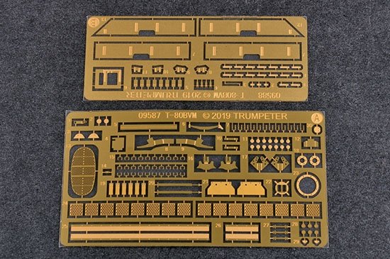 Trumpeter 09588 Russian T-80BVM MBT(Marine Corps) 1/35 – Bild 16