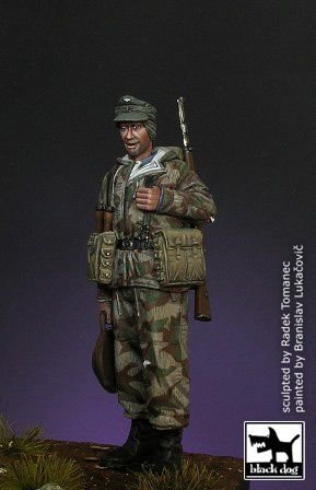 Black Dog F35020 Wehrmacht soldier 1944 1/35 – image 2