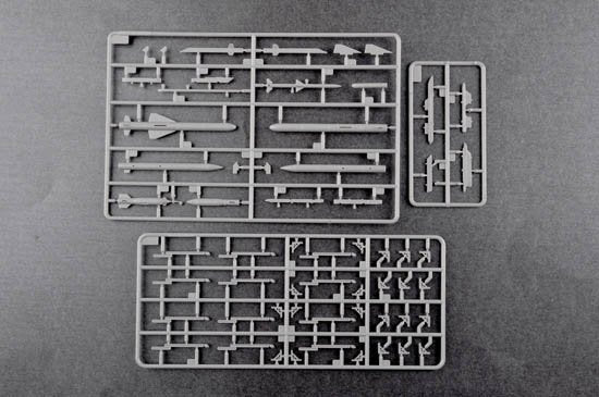 Trumpeter 01670 Chinese J-15 with flight deck 1/72 – image 13