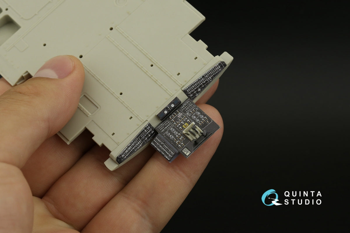 Quinta Studio QD+35108 MH-60L 3D-Printed &amp;amp; colored Interior on decal paper (Kitty Hawk) (with 3D-printed resin parts) 1/35 – Bild 7