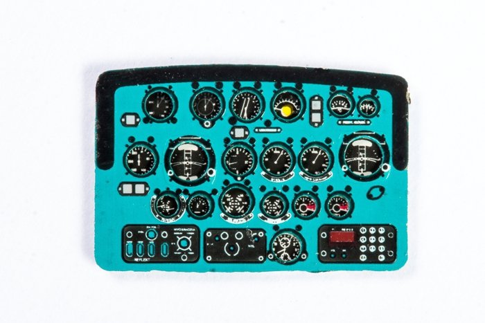 Yahu YMA7297 Mi-2 (Plastic / Mastercraft) 1/72 – obrázek 2