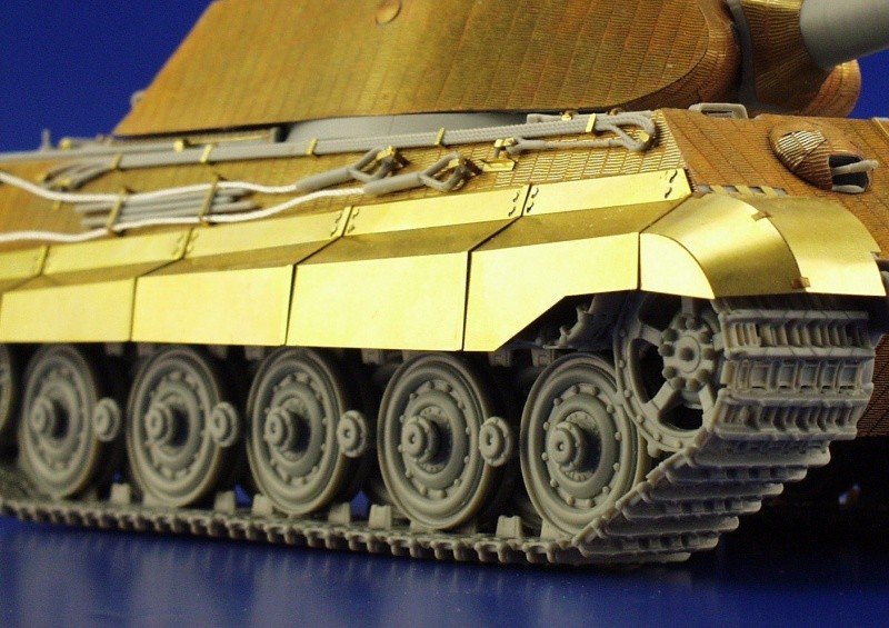 Eduard 35684 King Tiger Porsche fenders 1/35 Dragon – obrázek 5