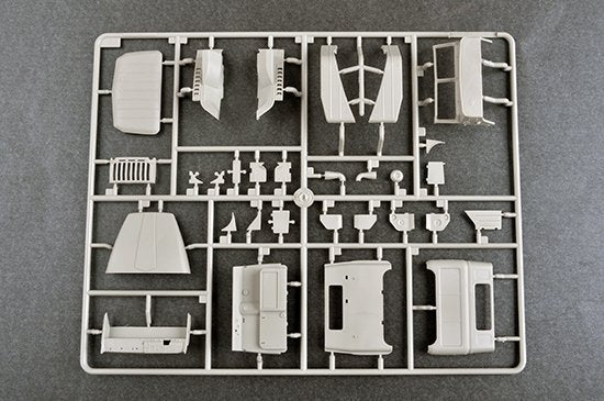Trumpeter 01072 Russian URAL 4320 1/35 – obrázek 10