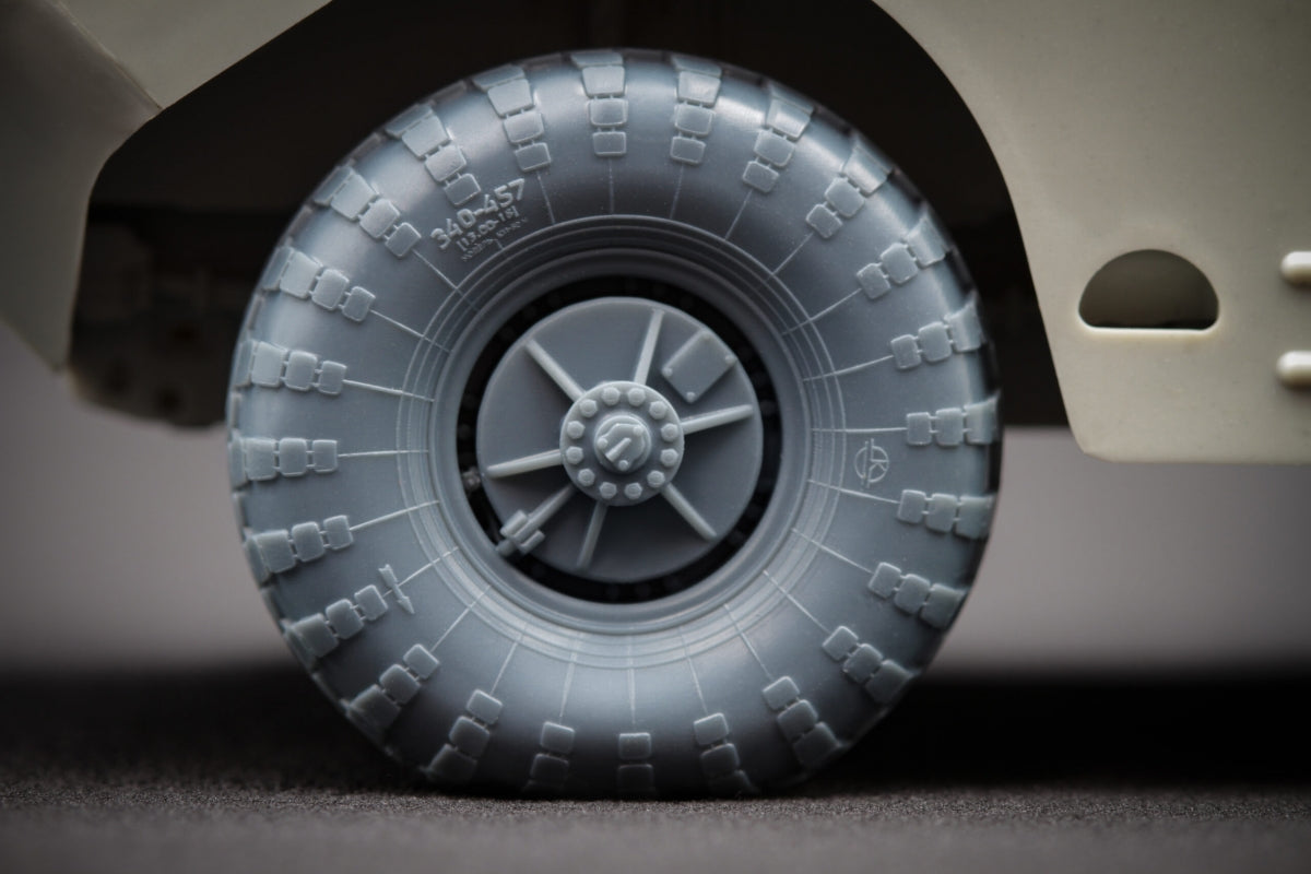 ScaleX WM 35013S BRDM 2 Sagged wheel set (for Trumpeter) 1/35
