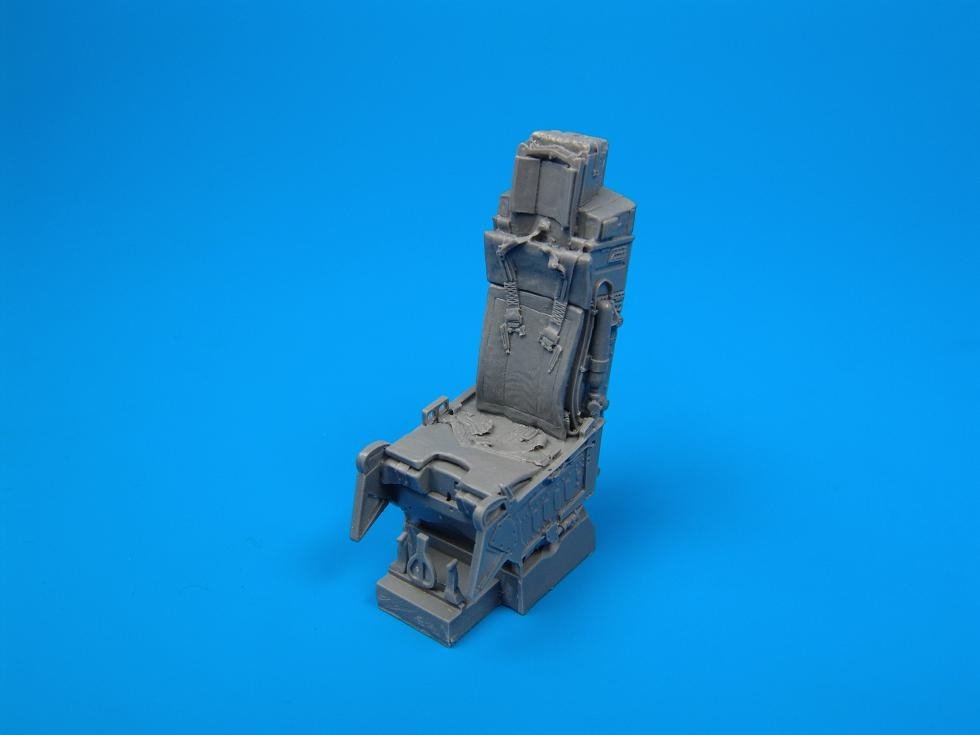 Siège éjectable Quickboost QB32017 A-10A avec ceintures de sécurité 1/32
