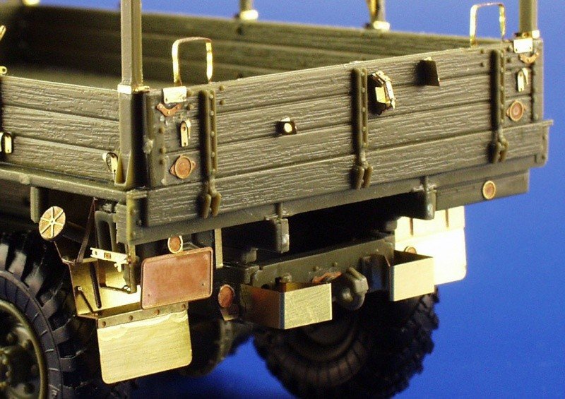 Eduard 35670 ZiL-157 6x6 Military Truck 1/35 Trumpeter – imagen 9