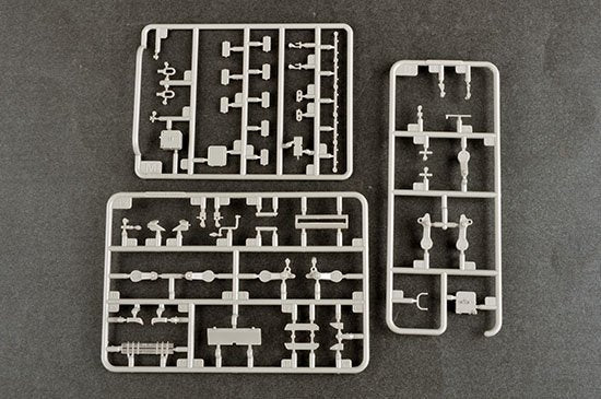Trumpeter 09588 Russian T-80BVM MBT(Marine Corps) 1/35 – Bild 14