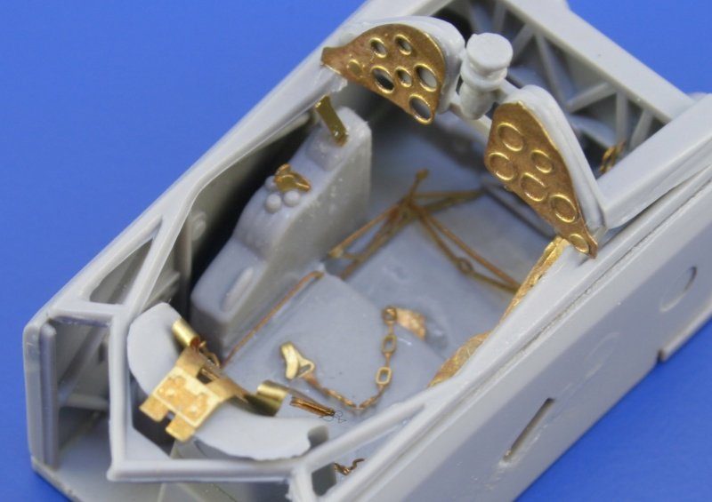 Eduard 49332 CR 42 Falco 1/48 Italeri – immagine 3