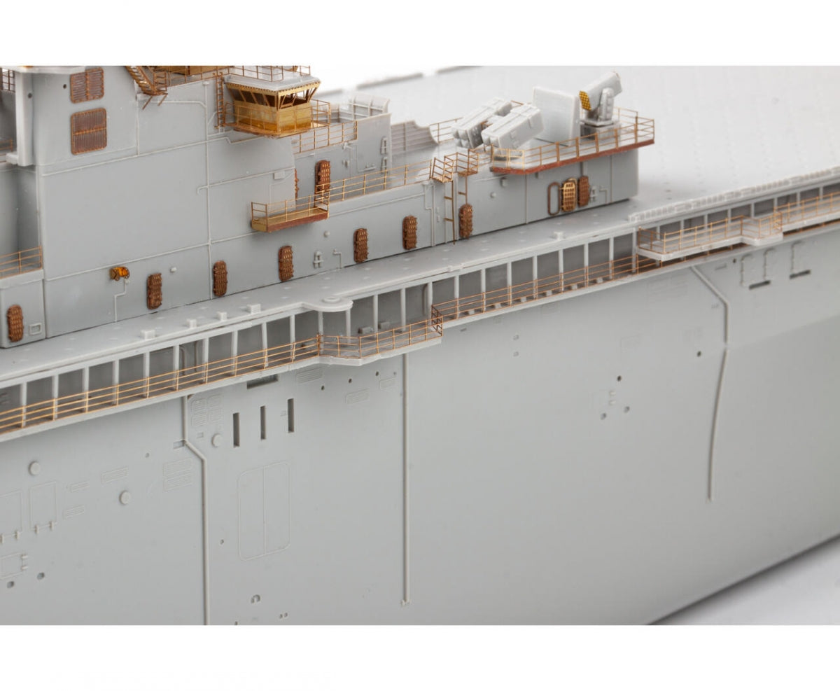 Eduard 53321 USS Wasp LHD-1 part 4 Trumpeter 1/350 – Bild 5