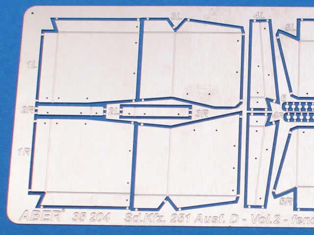 Aber 35204 Armored personnel carrier Sd.Kfz. 251/1 Ausf. D - vol. 2 - additional set - fenders (1/35) – obrázek 7