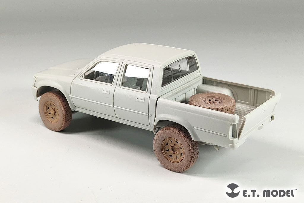 ET Model P35-163 PICK UP Truck Sagged Wheels Type.2 1/35 – image 6