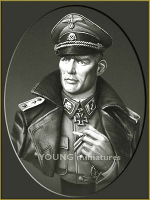Young Miniatures YM1811 SS TOTENKOPF OFFICER WWII 1/10 – image 7