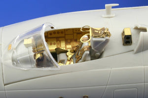 Eduard FE437 Canberra PR.9 SA AIRFIX 1/48 – image 2