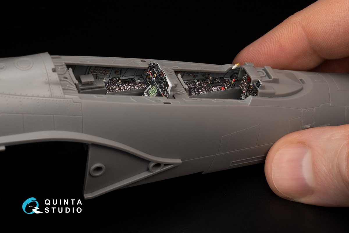 Quinta Studio QD48370 F-4E late without DMAS 3D-Printed &amp;amp; colored Interior on decal paper (Meng) 1/48 – image 12