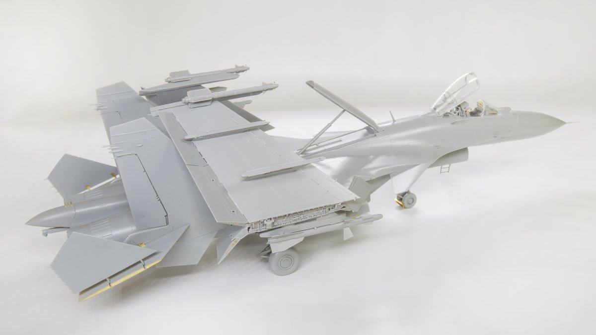 MiniBase 8001 SU-33 Flanker-D 1/48 – Bild 37