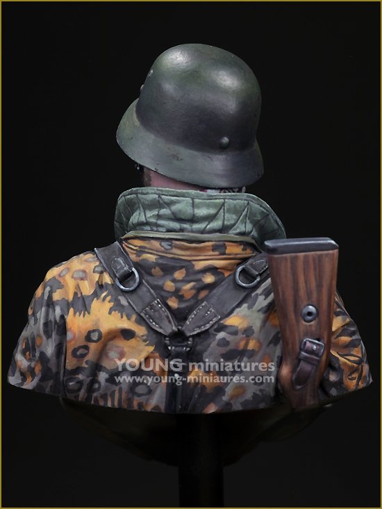 Young Miniatures YM1877 ALTER HASE WWII 1/10 – zdjęcie 7