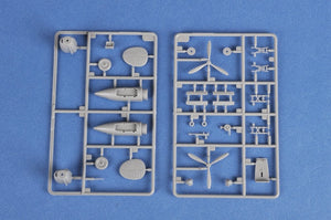 Hobby Boss 80296 Soviet PE 2 Bomber 1/72 – Bild 6