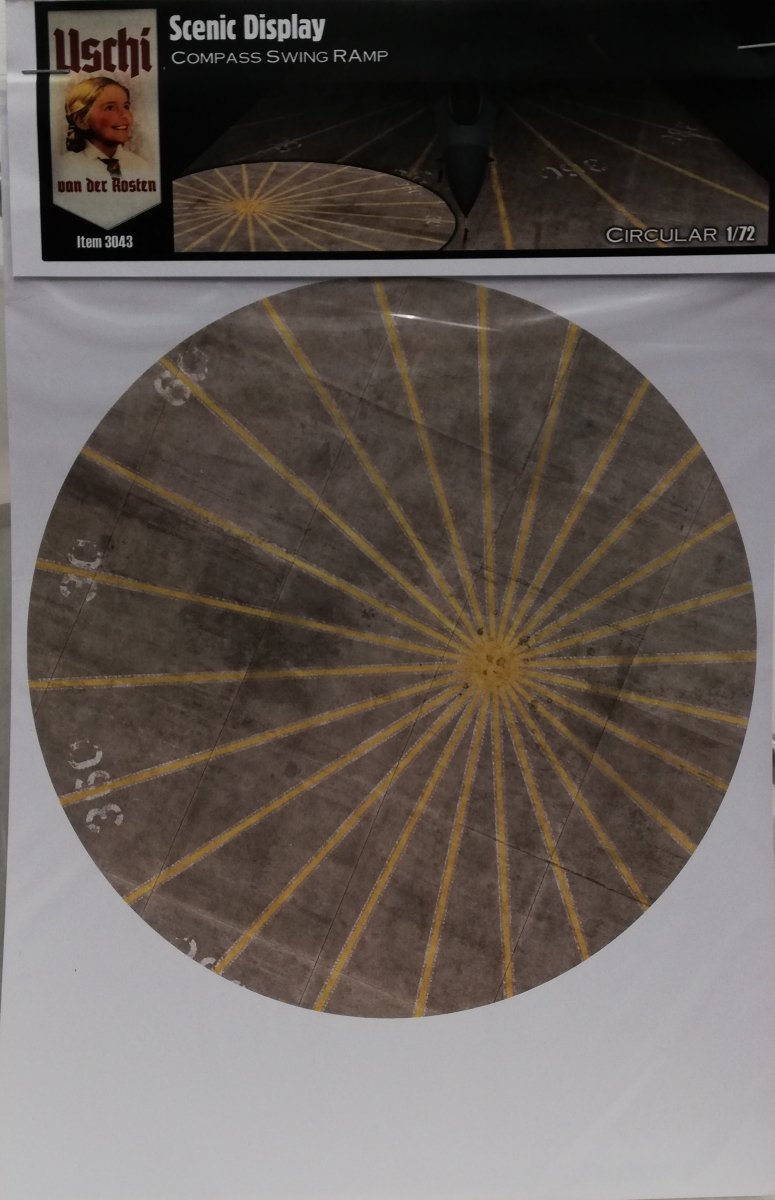 Uschi 3043 Display diorama "Compass Swing Ramp" circular 1/72