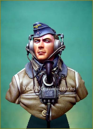 Young Miniatures YM1803-R German S-Boot crew 1/10 – image 2