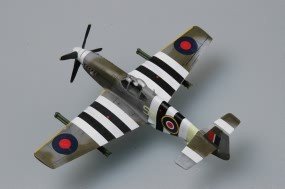 Hobby Boss 80243 P-51 C Mustang 1/72 – image 5