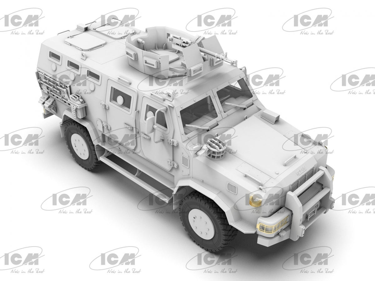 ICM 35016 Kozak-2 Service national des gardes-frontières d&amp;#39;Ukraine 1/35 – image 13