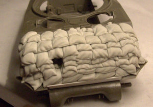 Panzer Art RE35-116 Sand armor for M4A3 Sherman tanks (HVSS Suspension) 1/35 – image 3