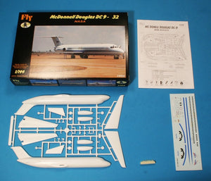 Fly 14402 DC 9-32 NASA 1/144 – image 2