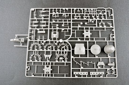 Trumpeter 09518 Russian S-300V 9A82 SAM 1/35 – image 15