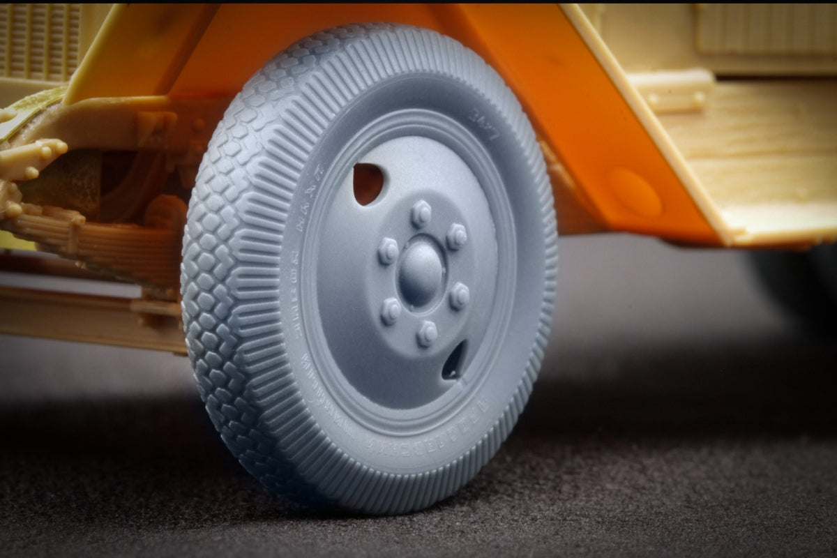 ScaleX WW 35002 ZIS-5 Ordinary wheel set (for HobbyBoss) 1/35