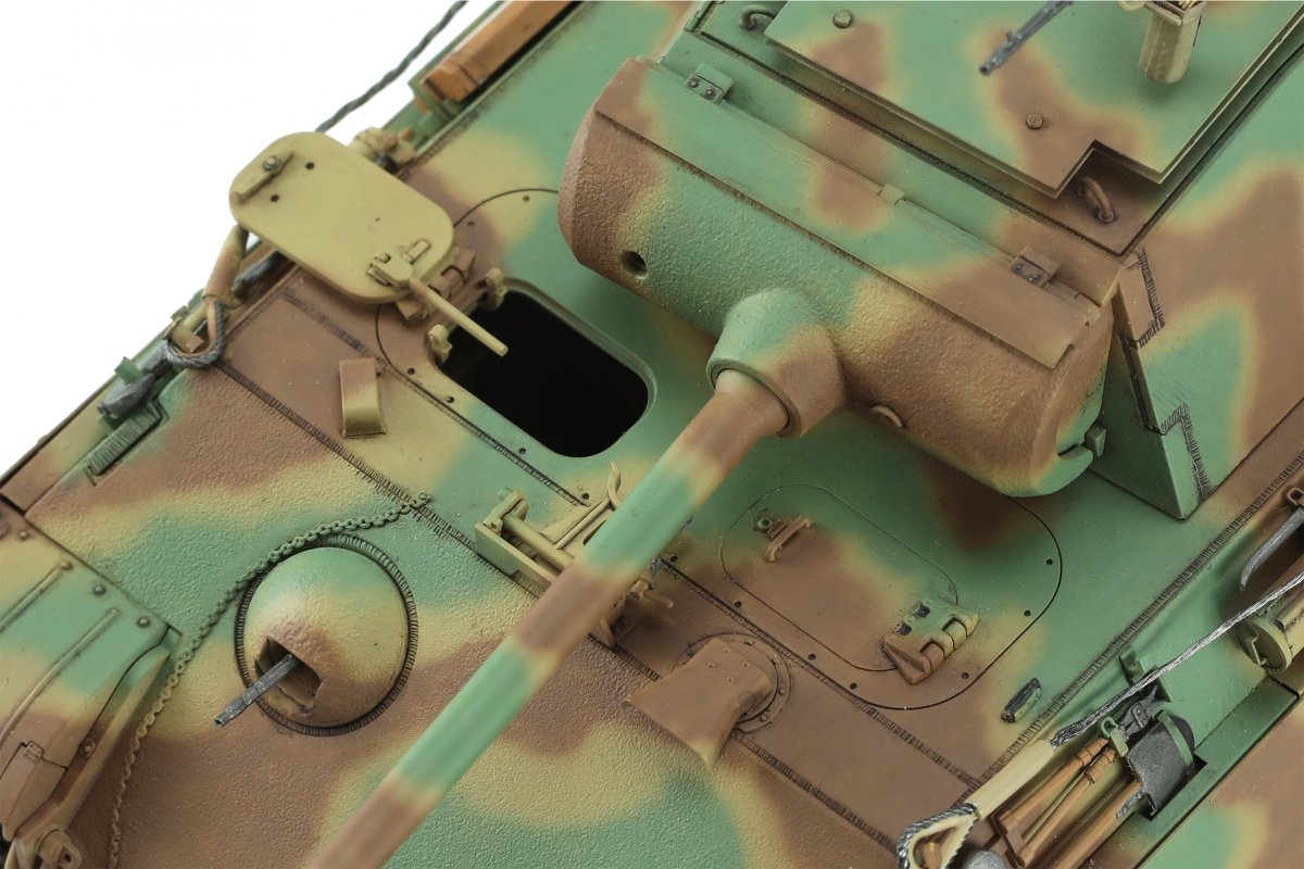 Meng Model TS-052 German Medium Tank Sd.Kfz. 171 Panther Ausf.G Early/Ausf.G with Air Defense Armor 1/35 – Bild 8