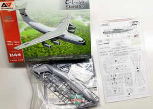 A&amp;amp;A Models 4402 C-141A Military Strategic Airlifter 1/144 – zdjęcie 2